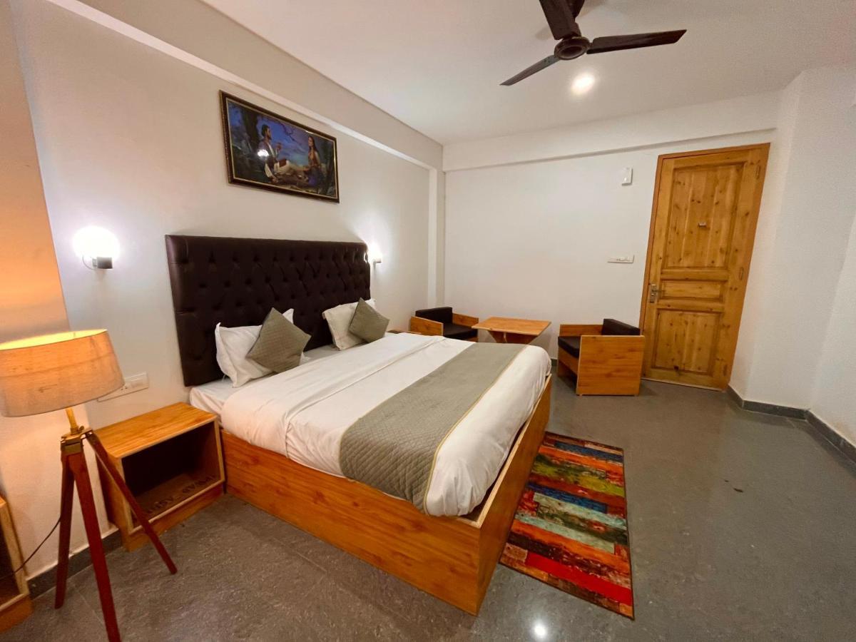 Himalayan Riverpark - A Four Star Luxury Hotel, Manali Eksteriør bilde