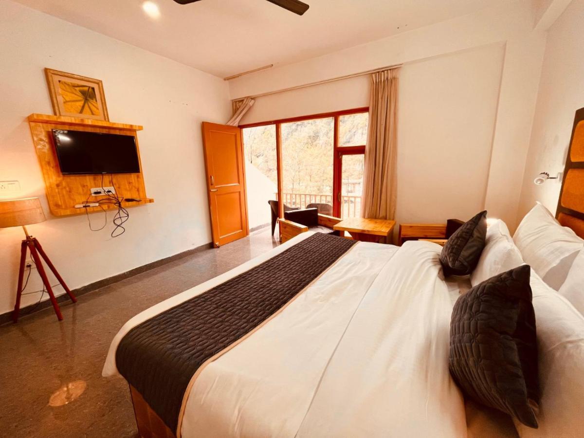 Himalayan Riverpark - A Four Star Luxury Hotel, Manali Eksteriør bilde